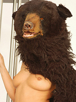 Bizarre Sandra